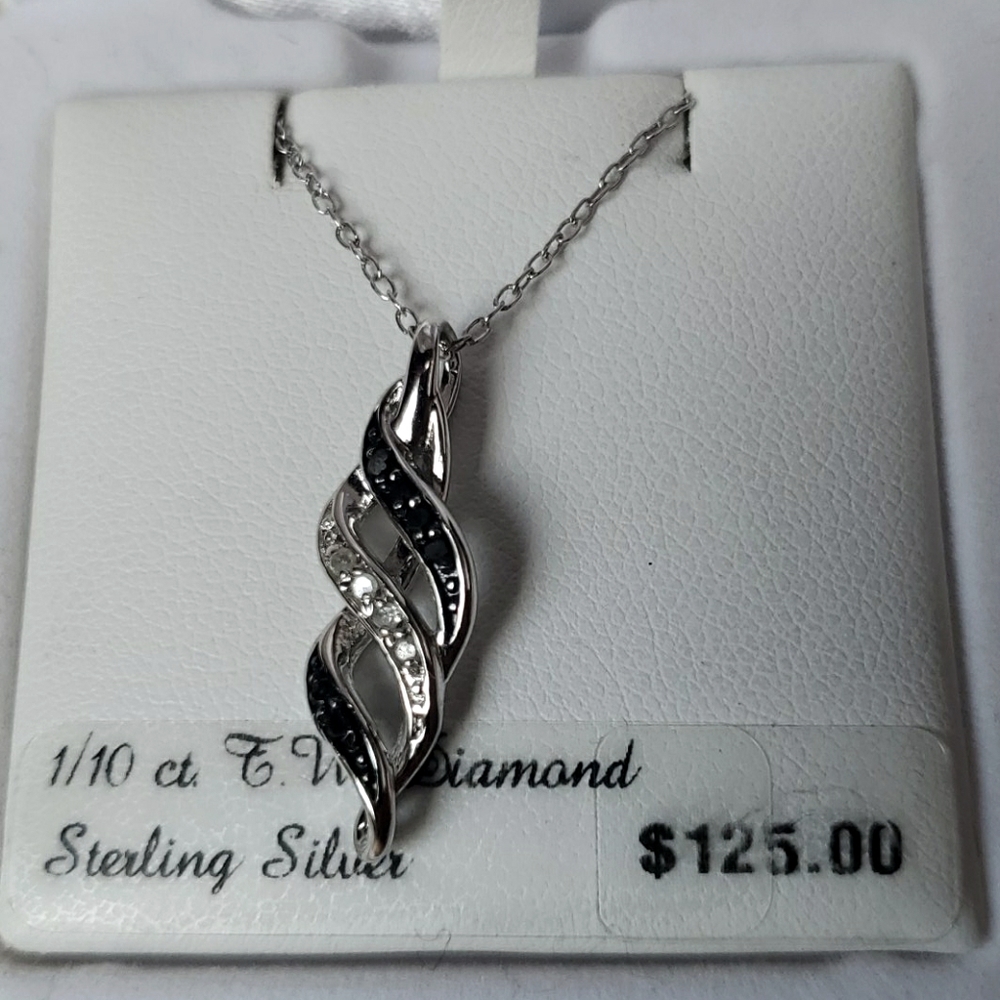 S.S. Diamond Necklace 1/10 ct.